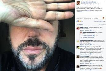 Mi ha detto frocio e mi ha sputato addosso