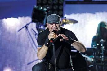 Vasco Rossi contro i 'social mentecatti' Vasco Rossi contro i 'social mentecatti'