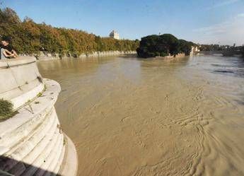 250mila romani a rischio alluvione, lettera a Raggi 250mila romani a rischio alluvione, lettera a Raggi