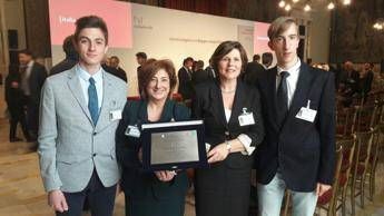'Poliammide di Classe', progetto di ricerca in alternanza scuola-lavoro premiato alla Camera 'Poliammide di Classe', progetto di ricerca in alternanza scuola-lavoro premiato alla Camera