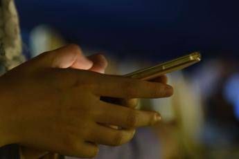 Smartphone in classe: arriva il decalogo del ministero Smartphone in classe: arriva il decalogo del ministero