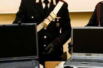 Rubano computer della scuola per comprare marijuana Rubano computer della scuola per comprare marijuana