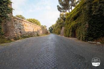 Il 14 maggio è Appia Day, 'invitati' solo pedoni e ciclisti Il 14 maggio è Appia Day, 'invitati' solo pedoni e ciclisti