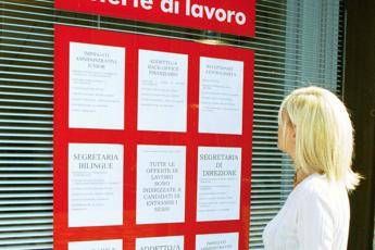 Quando l'abito fa il colloquio, 10 consigli per farsi assumere Quando l'abito fa il colloquio, 10 consigli per farsi assumere