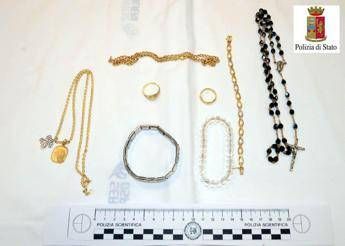 Trovato cadavere donna presso pontile Yacht Club di Como Trovato cadavere donna presso pontile Yacht Club di Como