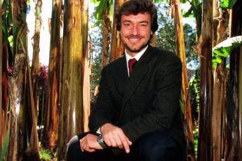 Alberto Angela lascia la Rai? I fan disperati su Twitter Alberto Angela lascia la Rai? I fan disperati su Twitter