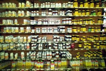 Gimbe all'attacco: L'omeopatia è un placebo, basta bugie e silenzi complici Gimbe all'attacco: L'omeopatia è un placebo, basta bugie e silenzi complici