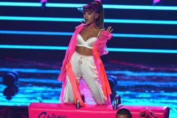 Niente zaini e lattine, Palalottomatica blindato per Ariana Grande Niente zaini e lattine, Palalottomatica blindato per Ariana Grande