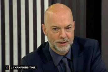 Loro in bagno, noi gli conquistiamo le mogli, polemiche su giornalista Jtv Loro in bagno, noi gli conquistiamo le mogli, polemiche su giornalista Jtv