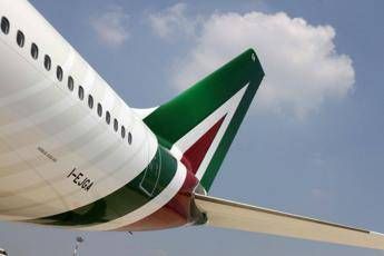 Alitalia: 800 milioni in cassa Alitalia: 800 milioni in cassa