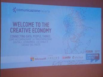 Forum comunicazione, uomo al centro della trasformazione digitale Forum comunicazione, uomo al centro della trasformazione digitale
