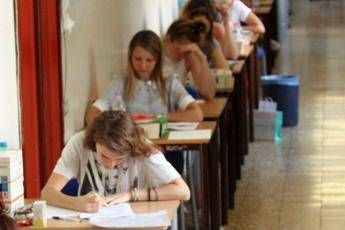 La figlia di Bassani: Pericolo del fascismo c'è ancora La figlia di Bassani: Pericolo del fascismo c'è ancora