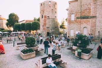 Borgofuturo 2017, arrivano il Social Camp e i nuovi bandi comunali Borgofuturo 2017, arrivano il Social Camp e i nuovi bandi comunali
