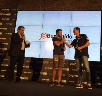 BusRapido.com, startup romana vince Digithon 2017 BusRapido.com, startup romana vince Digithon 2017