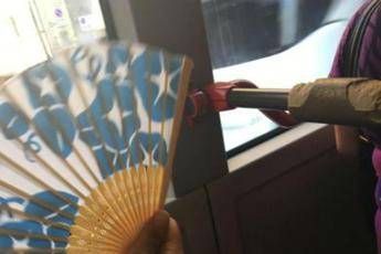 Roma, niente aria condizionata sui bus: Un calvario Roma, niente aria condizionata sui bus: Un calvario