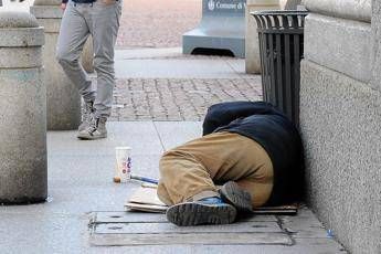 In Italia 5 milioni di poveri, record dal 2005 In Italia 5 milioni di poveri, record dal 2005