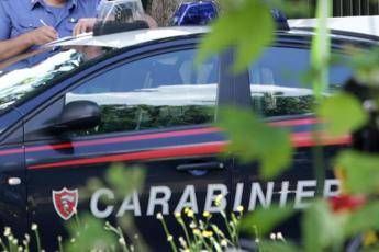Reggio Emilia, prende a pugni la madre: in carcere 38enne Reggio Emilia, prende a pugni la madre: in carcere 38enne