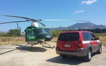 Potenziata la flotta dei Vigili del fuoco di Palermo, arrivato nuovo elicottero Potenziata la flotta dei Vigili del fuoco di Palermo, arrivato nuovo elicottero