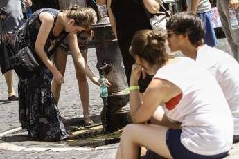 Sole e caldo, arriva l'estate Sole e caldo, arriva l'estate
