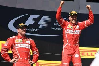 Gp Ungheria, è doppietta Ferrari: trionfo Vettel e Raikkonen Gp Ungheria, è doppietta Ferrari: trionfo Vettel e Raikkonen