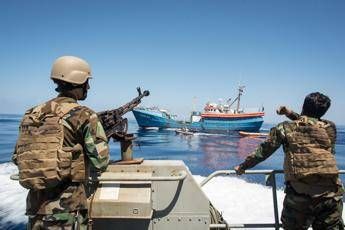 Trovati 6mila migranti illegali a Sabratha, erano diretti in Italia Trovati 6mila migranti illegali a Sabratha, erano diretti in Italia