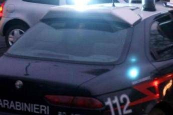 Napoli, aggrediti a colpi di catene da baby gang Napoli, aggrediti a colpi di catene da baby gang