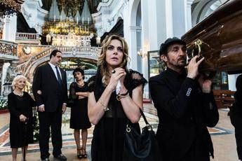 Oggi al Lido 'Ammore e malavita' e la coppia Cruz-Bardem Oggi al Lido 'Ammore e malavita' e la coppia Cruz-Bardem