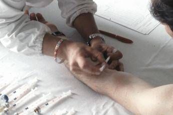 In arrivo test sangue per svelare cancro polmoni In arrivo test sangue per svelare cancro polmoni