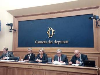 Consulenti del lavoro: tra 2012 e 2016 boom professioni informatiche Consulenti del lavoro: tra 2012 e 2016 boom professioni informatiche