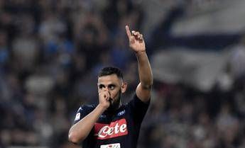 Il Napoli soffre ma piega 3-2 la Spal, decide Ghoulam nel finale Il Napoli soffre ma piega 3-2 la Spal, decide Ghoulam nel finale