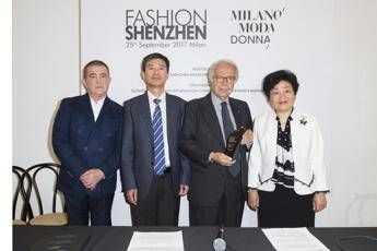 La moda di Shenzhen protagonista a Milano La moda di Shenzhen protagonista a Milano