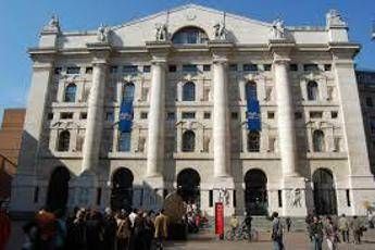 Le borse europee positive con l'euro debole, Milano +0,85% Le borse europee positive con l'euro debole, Milano +0,85%