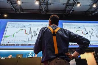 Borse europee deboli, male Ferragamo: -8,55 Borse europee deboli, male Ferragamo: -8,55