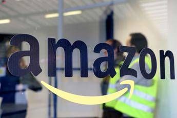 Amazon ora ti lascia i pacchi dentro casa Amazon ora ti lascia i pacchi dentro casa