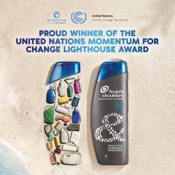 L'Onu premia il primo flacone di shampoo fatto con la plastica raccolta dalle spiagge L'Onu premia il primo flacone di shampoo fatto con la plastica raccolta dalle spiagge