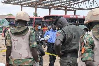 Attacco di Boko Haram: sparite 50 studentesse Attacco di Boko Haram: sparite 50 studentesse