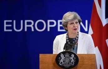 Gb, May conferma rimpasto di governo Gb, May conferma rimpasto di governo