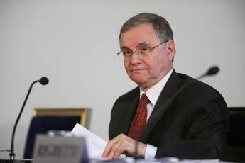 Bankitalia, Visco assicura: Daremo conto nostro operato Bankitalia, Visco assicura: Daremo conto nostro operato