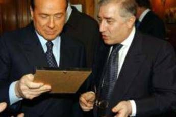 Stragi di mafia del '93, indagati di nuovo Berlusconi e Dell'Utri Stragi di mafia del '93, indagati di nuovo Berlusconi e Dell'Utri