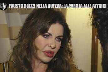 Alba Parietti: Io, molestata da produttore a 17 anni Alba Parietti: Io, molestata da produttore a 17 anni