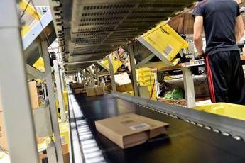 Amazon apre nuovo deposito a Roma Amazon apre nuovo deposito a Roma