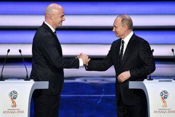 Mondiali 2018, Putin fischia l'inizio: Russia è pronta Mondiali 2018, Putin fischia l'inizio: Russia è pronta