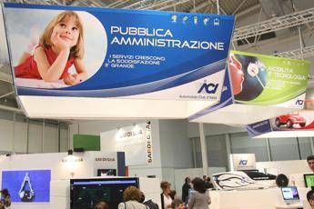 'Paga in ritardo', Italia deferita a Corte Ue 'Paga in ritardo', Italia deferita a Corte Ue
