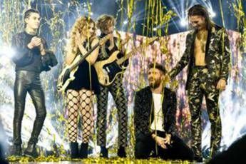 X Factor 11, Mara Maionchi: 'Lorenzo Licitra sul podio, soddisfazione immensa' X Factor 11, Mara Maionchi: 'Lorenzo Licitra sul podio, soddisfazione immensa'