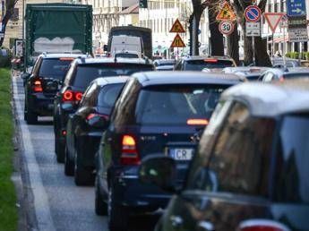 Arriva auto senza conducente, ok a test su strada Arriva auto senza conducente, ok a test su strada