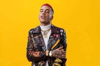 Sfera Ebbasta in tour dal 7 aprile, biglietti già in vendita Sfera Ebbasta in tour dal 7 aprile, biglietti già in vendita