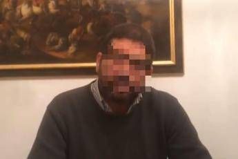 Fai un video di scuse, la gogna online di chi offende i vigili a Roma Fai un video di scuse, la gogna online di chi offende i vigili a Roma