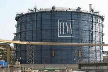 Ilva, Emiliano: No a ricatti, non ritiro il ricorso Ilva, Emiliano: No a ricatti, non ritiro il ricorso