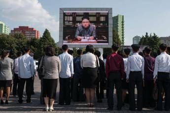 Kim si fa vedere sempre meno Kim si fa vedere sempre meno