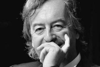 Burioni smentisce ancora i rumors: Nessuna candidatura Burioni smentisce ancora i rumors: Nessuna candidatura